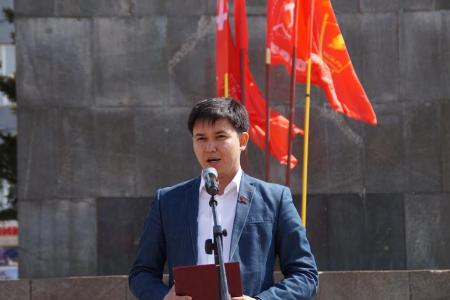 Республика Бурятия: торжественный митинг, посвященный 145-й годовщине со Дня рождения В.И. Ленина