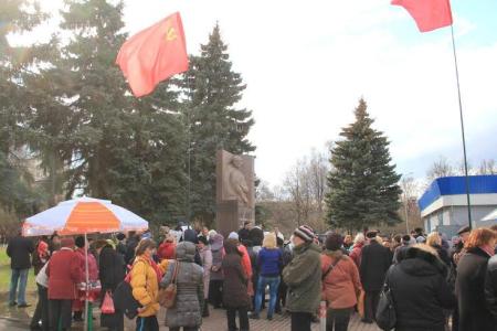 Нет - захвату первых этажей! Митинг в столичном районе Кузьминки