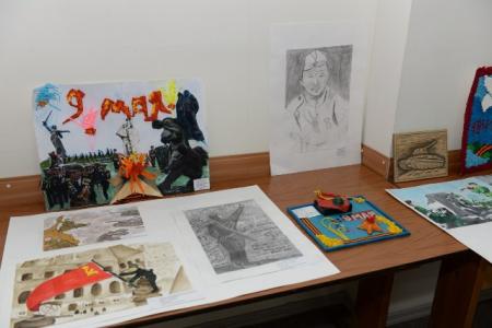 Новосибирская область. Сотням участникам конкурса, посвященного 70-летию Великой Победы, вручены памятные подарки