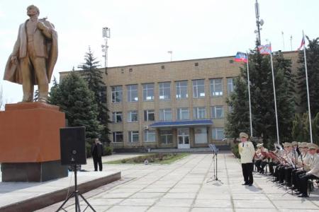 Делегация КПРФ приняла участие в открытии памятника В.И. Ленину на Донбассе
