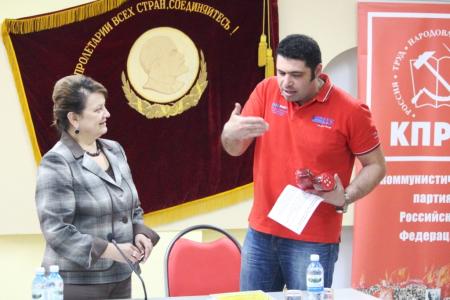 О.Н. Алимова и А.Ю. Анидалов провели пресс-конференцию  в Саратове