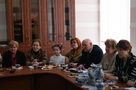 В Волгограде вспоминают известного государственного деятеля Алевтину Апарину