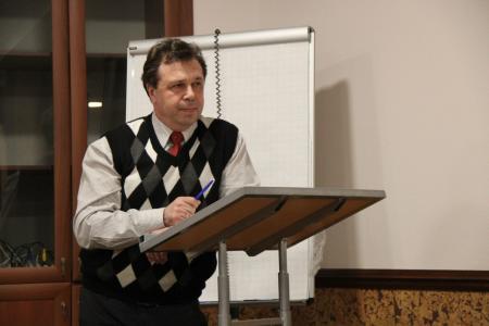 Коммунисты ищут новые формы работы. Заметки с апрельского пленума Челябинского обкома КПРФ