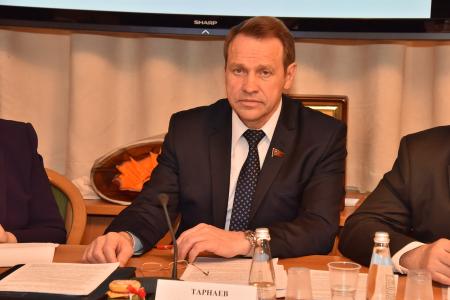 Г.А. Зюганов выступил в Госдуме на «круглом столе», посвященном экологическим проблемам пчеловодства