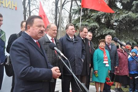 Г.А. Зюганов: "Мы должны объединиться в это трудное время". Информация о рабочем визите Председателя ЦК КПРФ в подмосковный Королев