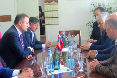 Завершился визит делегации КПРФ и СКП-КПСС в Армению