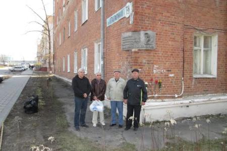Представители ДПА и КПРФ напомнили белгородцам о Дне космонавтики