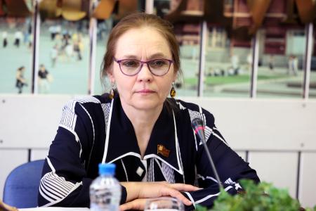 Депутат фракции КПРФ в Мосгордуме Елена Шувалова: «В центре города нужны магазины шаговой доступности для ветеранов»