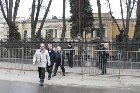 К.К. Тайсаев: Мы выражаем решительную поддержку Петру Николаевичу Симоненко и всем коммунистам Украины