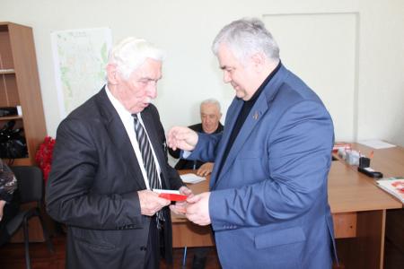 Делегация коммунистов во главе с К.К. Тайсаевым прибыла в Южную Осетию для участия в заседании Парламента 
