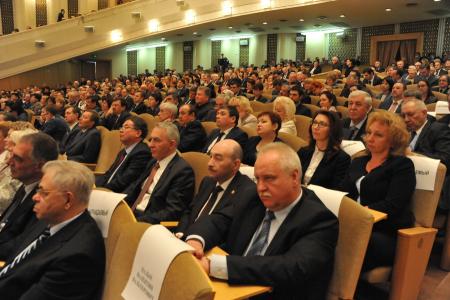 Г.А. Зюганов: Нельзя урезать финансирование здравоохранения, образования, науки и культуры