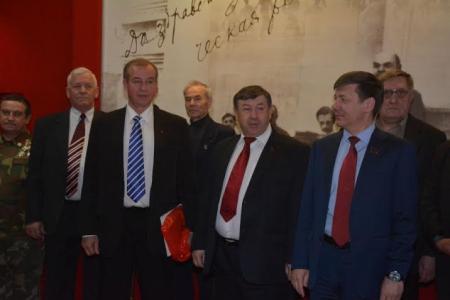 Красноярский край. Вашим, товарищ, сердцем и именем дышим, боремся и живем!..