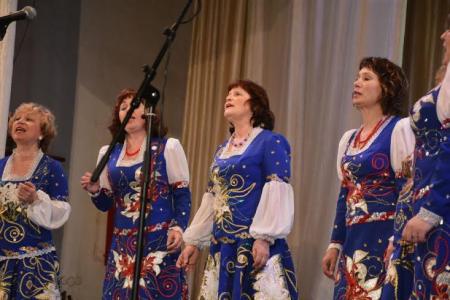 В Красноярске прошел фестивальный концерт русского народного творчества «Таланты сибиряков»