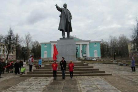 Ленинградская область. Власти Бокситогорска попытались сорвать акцию КПРФ 22 апреля
