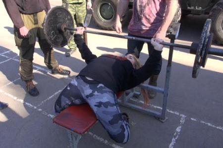 ​Марьяна Наумова провела турнир по «Русскому Жиму» на базе бригады «Восток» Вооруженных Сил Донецкой Народной Республики