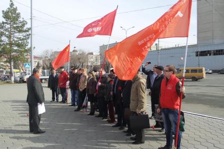 Оренбургские коммунисты почтили памяти В.И. Ленина