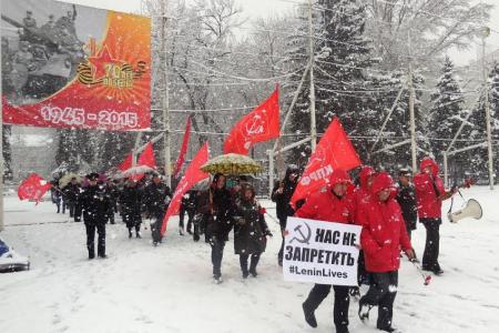 Саратов. Цветы Ильичу