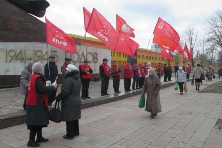 Саратовская область. Коммунисты организовали "Вахту Памяти"
