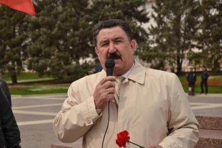 Астраханские коммунисты отметили 22 апреля митингами и открытием нового памятника В.И. Ленину