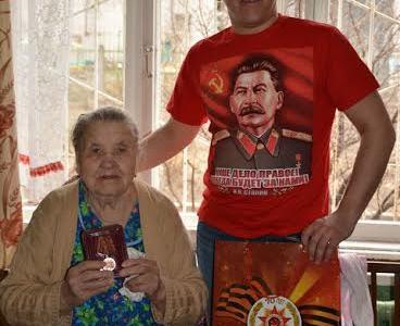 Вологодская область. Депутаты Череповецкой городской Думы от КПРФ поздравили ветеранов Великой Отечественной войны.