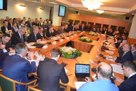 Олег Лебедев: «Принципиально важно, чтобы каждое вновь созданное производство в России было самым современным и экологически чистым в мире»