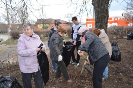 Олег Лебедев: Мы продолжаем проводить субботники и ремонт памятников В.И. Ленину в Тульской области