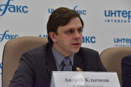 «Возрождение промышленности начнем с Москвы»