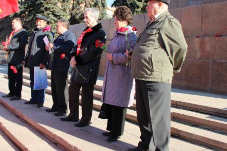 Челябинские коммунисты отметили 145-летие В.И. Ленина