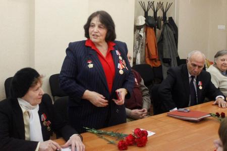 «Служили СССР, послужим России!». В Ярославле депутаты от КПРФ вручили награды ветеранам Карибского кризиса