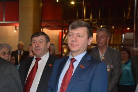 Красноярский край. Вашим, товарищ, сердцем и именем дышим, боремся и живем!..
