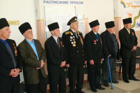 Краснодарский край. Многонациональный Сочи: «Знамя Победы – в каждую школу!»
