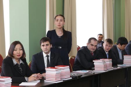 ​В Подмосковье прошла встреча Г.А. Зюганова со слушателями Центра Политической учебы при ЦК КПРФ