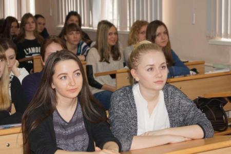 Лидер пензенских коммунистов Георгий Камнев провел встречу со студентами