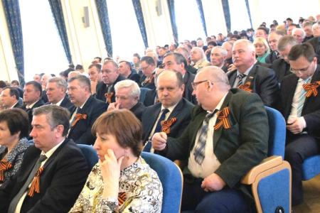 В Кургане с участием коммунистов проходят мероприятия к 70-летию Великой Победы