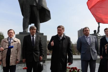 Новосибирск. Коммунисты почтили память Владимира Ильича Ленина