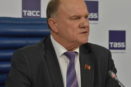 ​Г.А. Зюганов: «Над миром снова сгущаются тучи войны»
