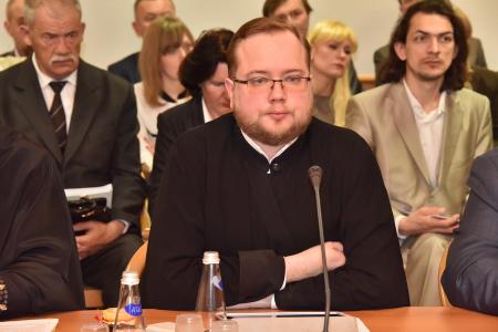 Г.А. Зюганов выступил в Госдуме на «круглом столе», посвященном экологическим проблемам пчеловодства