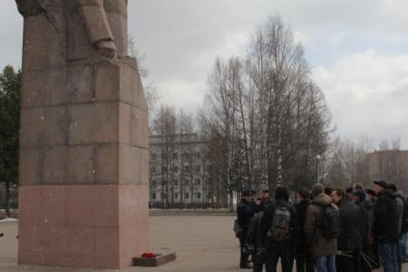 Республика Коми. В Сыктывкаре традиционно почтили память основателя Советского государства В.И. Ленина