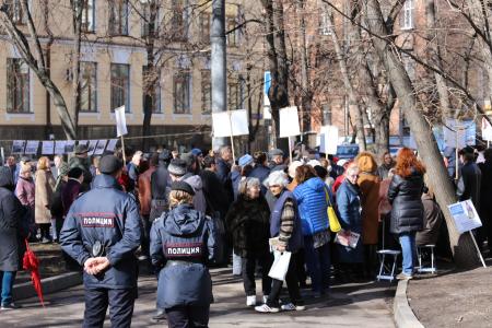 "Не хотим жить в каменном мешке!". В Москве прошёл митинг против сплошной застройки города