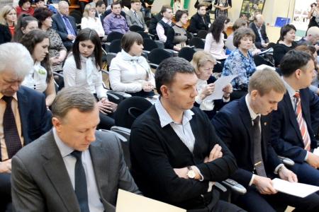 Депутат-коммунист Госдумы Олег Лебедев выступил в городе-герое Туле на открытии Международного Яснополянского экологического форума 