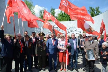 «Этот праздник со слезами на глазах». Митинг Победы в Ростове-на-Дону