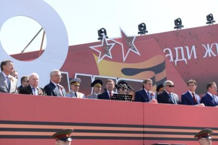 Новосибирск принял торжественный парад Победы