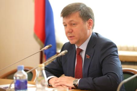 Д.Г. Новиков о работе КПРФ в Госдуме и региональных парламентах 