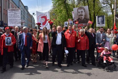 Слава Советскому народу – победителю! Вечная память павшим! Фашизм не пройдет!