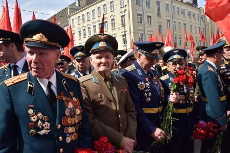 Слава Советскому народу – победителю! Вечная память павшим! Фашизм не пройдет!