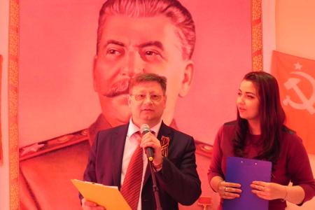 Белгородские коммунисты чествуют ветеранов
