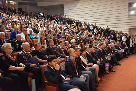 Г.А. Зюганов посетил Международный молодежный патриотический форум «Наследники победы» в подмосковной Истре