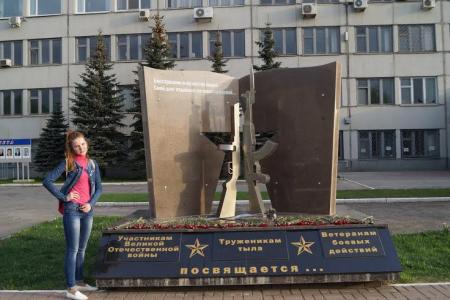 Удмуртская республика. Комсомольцы Ижевска провели велопробег по местам города, связанным с Великой Отечественной войной
