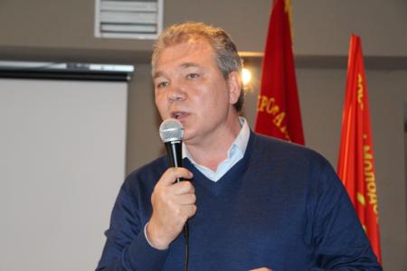 Самара: Начал работу региональный семинар-совещание партийного актива