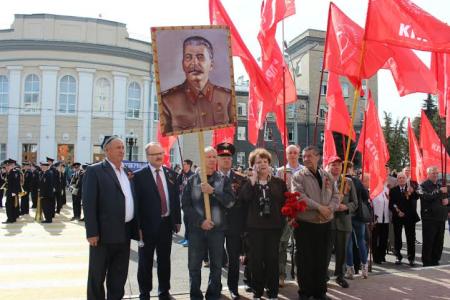 Коммунисты города Орла приняли участие в торжественных мероприятиях в честь 70-й годовщины Великой Победы